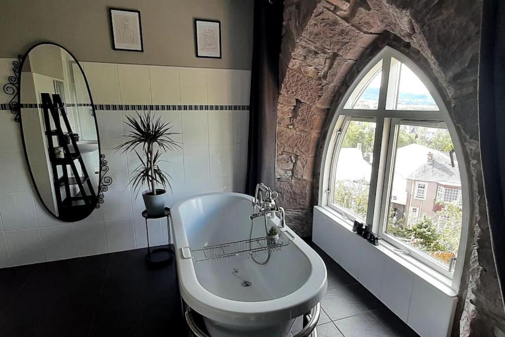 The Viewpoint, 2 Bedroom Apartment In Crieff Exterior photo