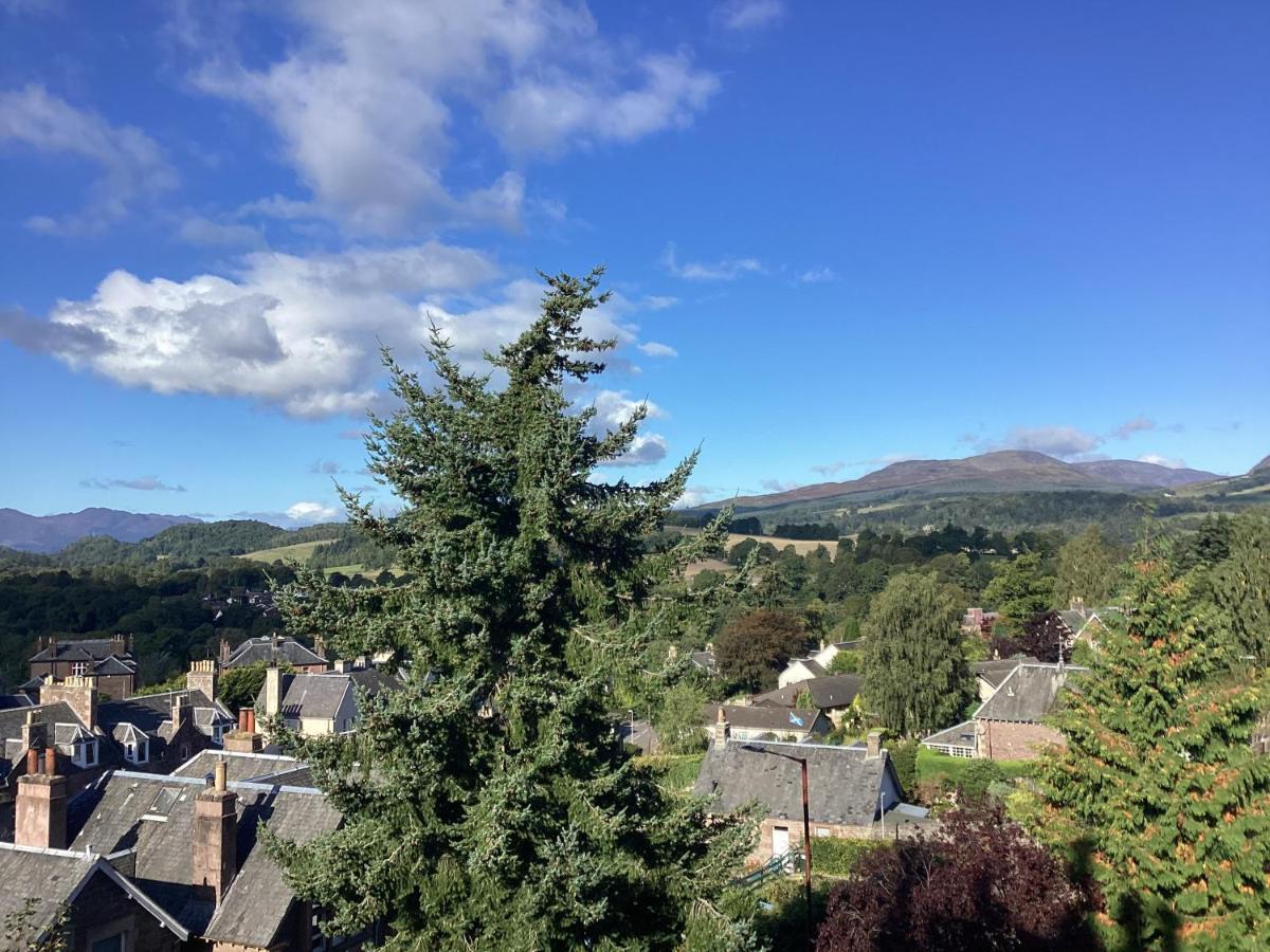 The Viewpoint, 2 Bedroom Apartment In Crieff Exterior photo